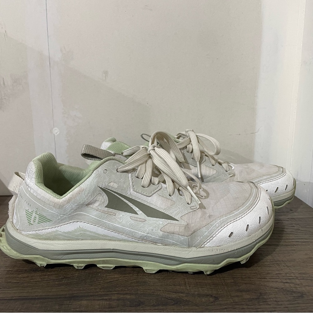Altra Women's Shoes